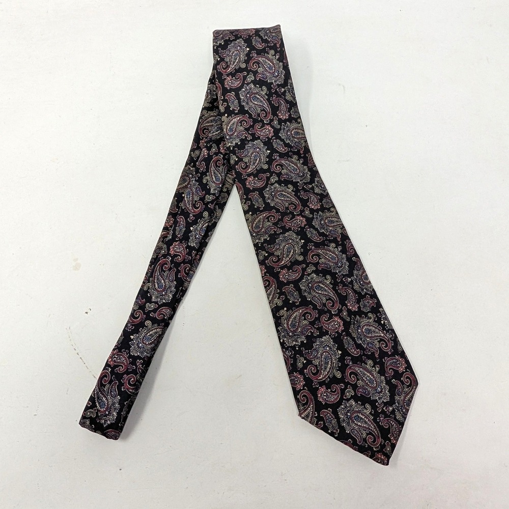 Yves Saint Laurent Mens Silk Paisley Tie Navy Burgundy Made in USA Designer
